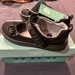 Stride rite girls never worn size 12